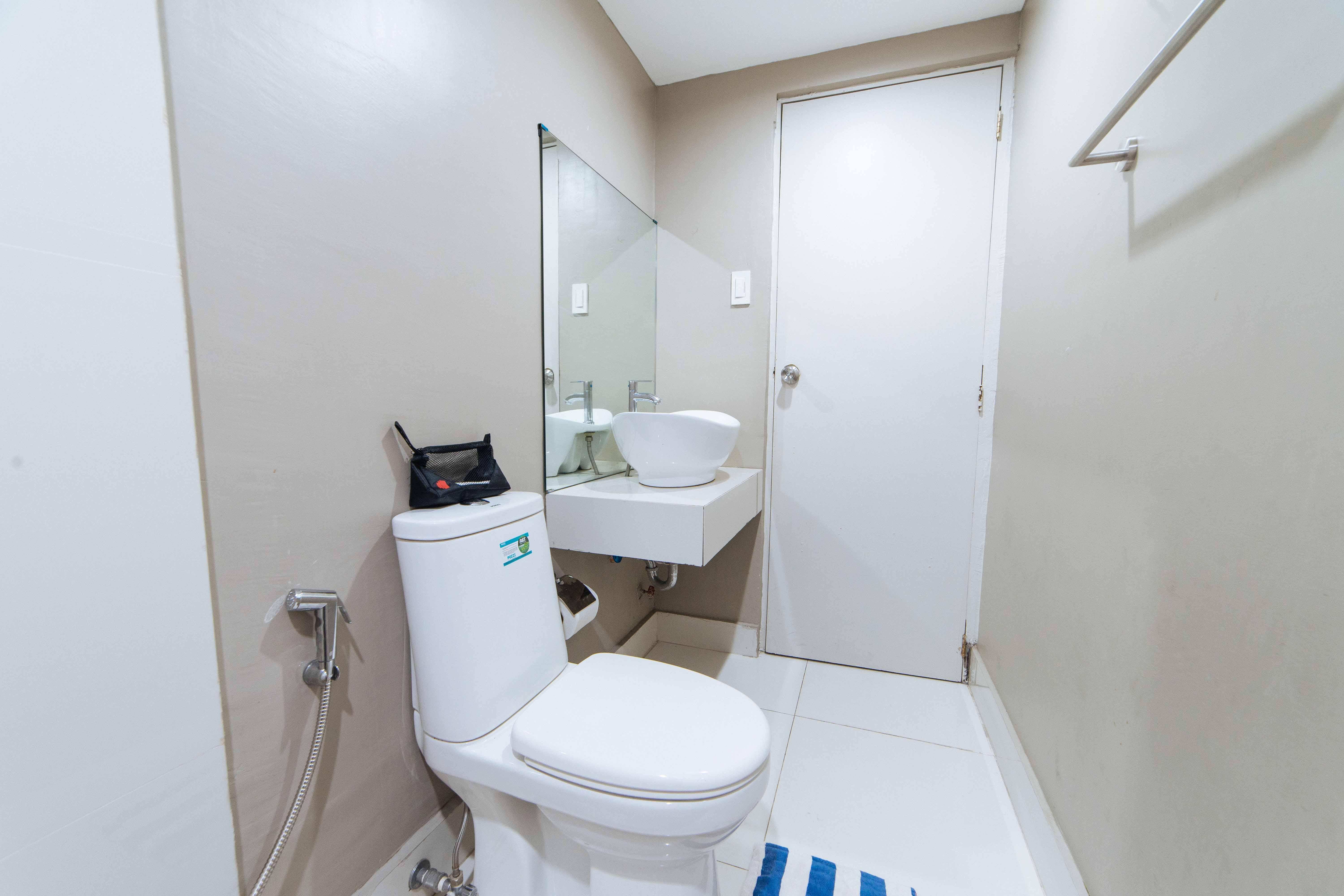 Reddoorz At Samat Mandaluyong Hotel Exterior photo