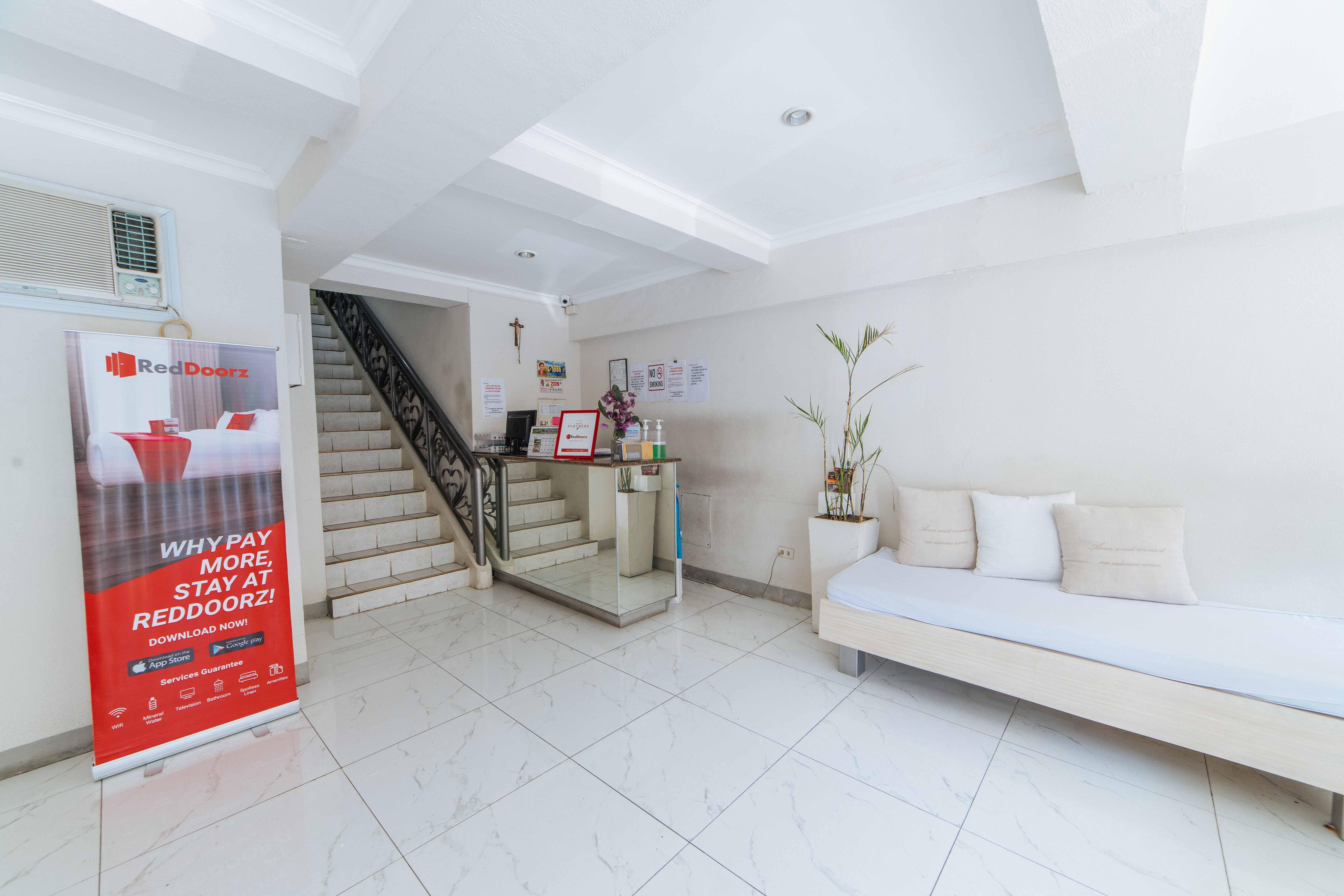 Reddoorz At Samat Mandaluyong Hotel Exterior photo