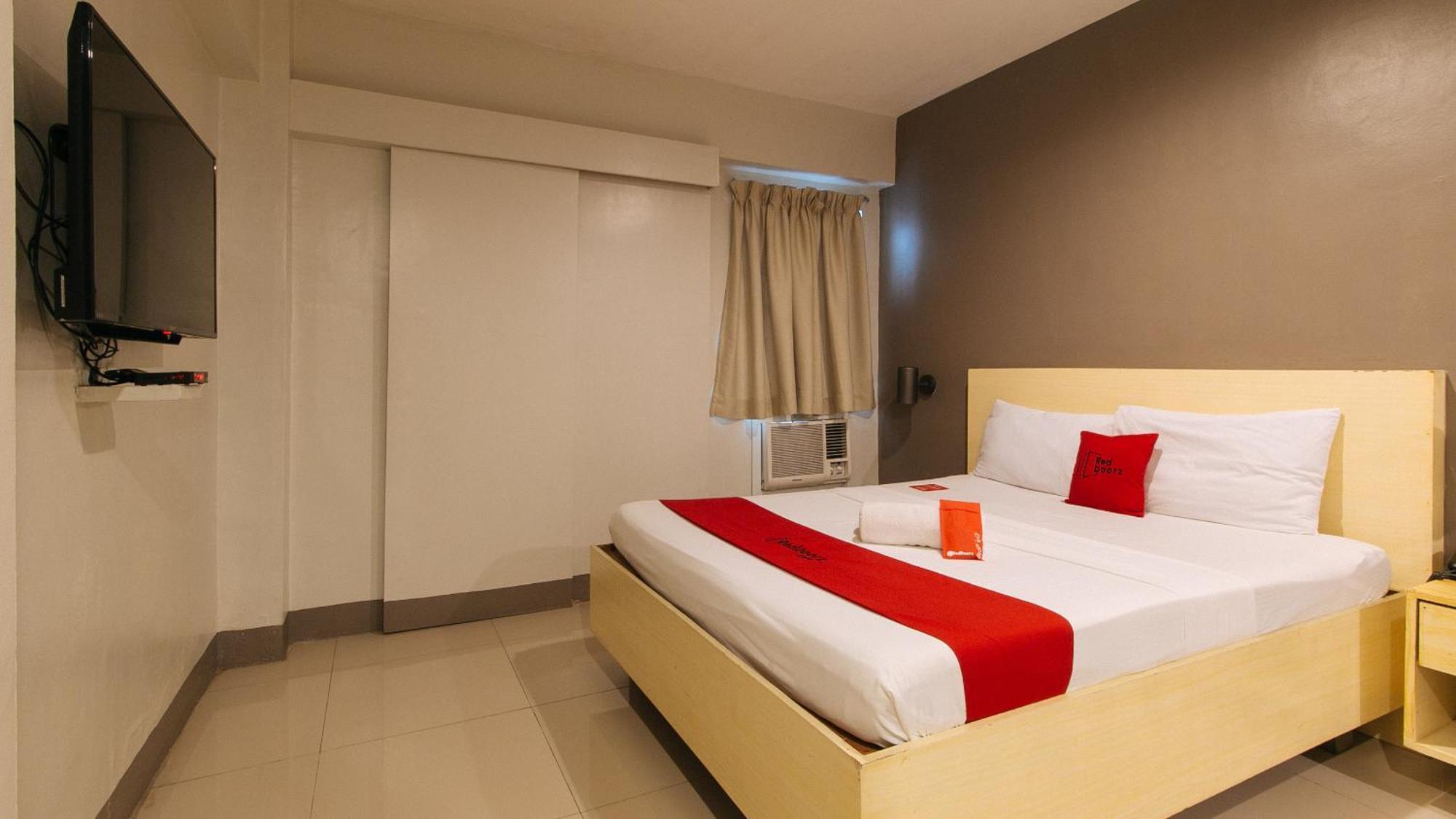 Reddoorz At Samat Mandaluyong Hotel Exterior photo